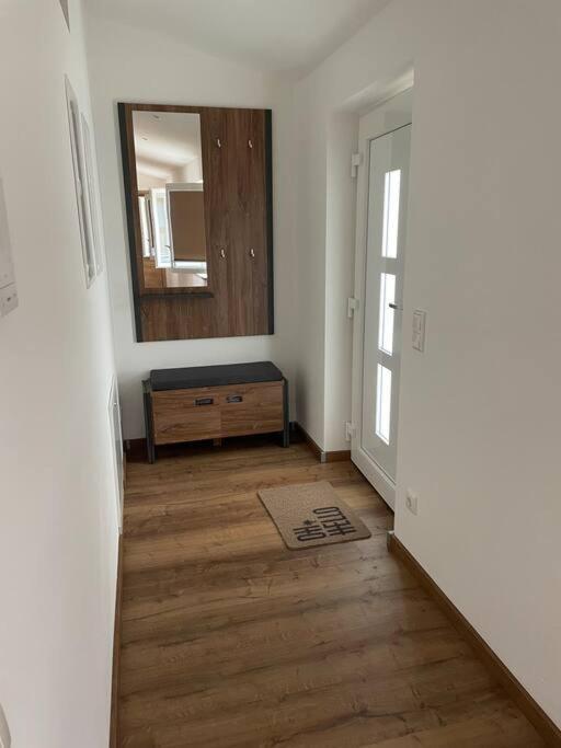 Apartment in zentraler Lage mit Privatparkplatz Grafenwohr Exterior foto